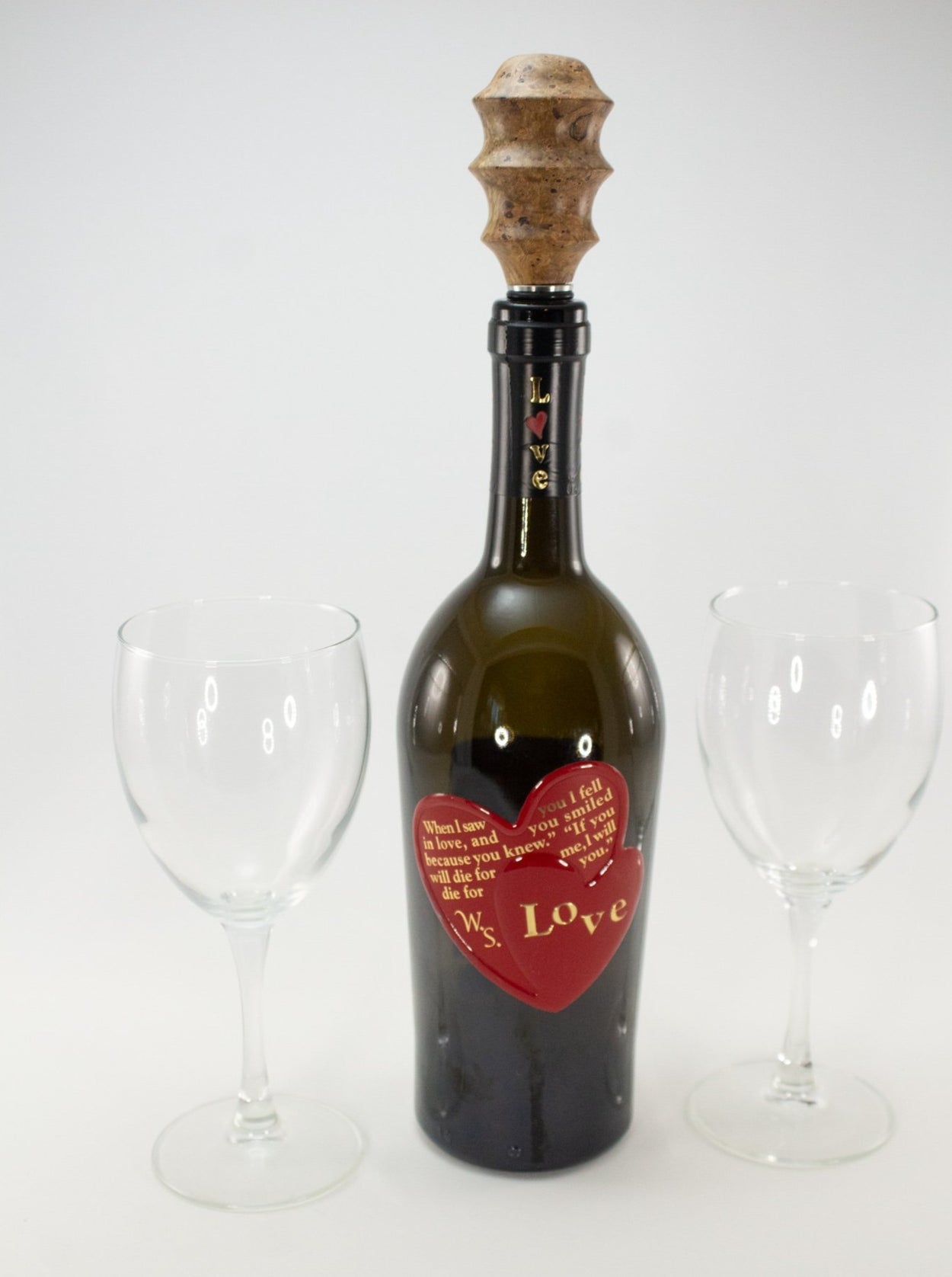This handmade wooden stopper is made from Black Cherry Burl. This custom one-of-a-kind wooden wine stopper was turned from a burl that was harvested next to the Kennebec River in Maine.